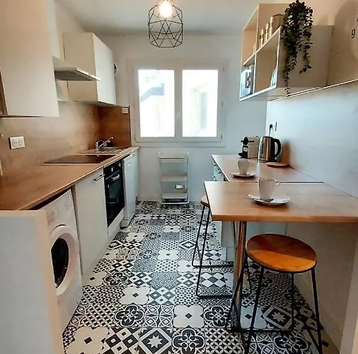 דירה Cosy Jasmin - T4 - Centre - Balcon Traversant פאו